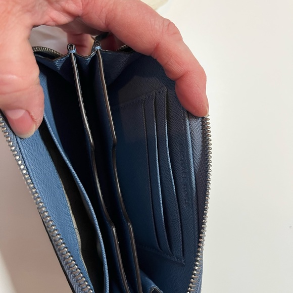 Michael Kors Leather Selma Jewel Studded Satchel w/Matching Wallet & Dust Bag - Picture 10 of 10